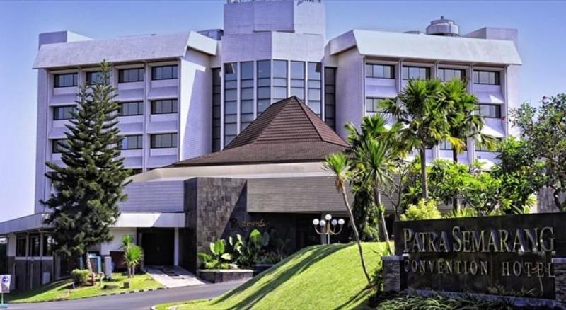 Patra Semarang Hotel & Convention Exterior photo